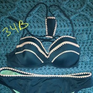 Gently worn bikini 👙